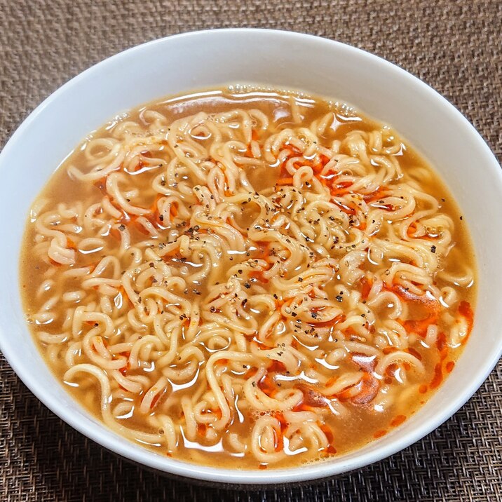 インスタントで☆スパカラ味噌バターラーメン